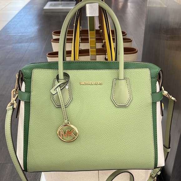 MICHAEL KORS
Mercer Medium Color-Block Belted Satchel Crossbody Purse 
NWT - Picture 9 of 16